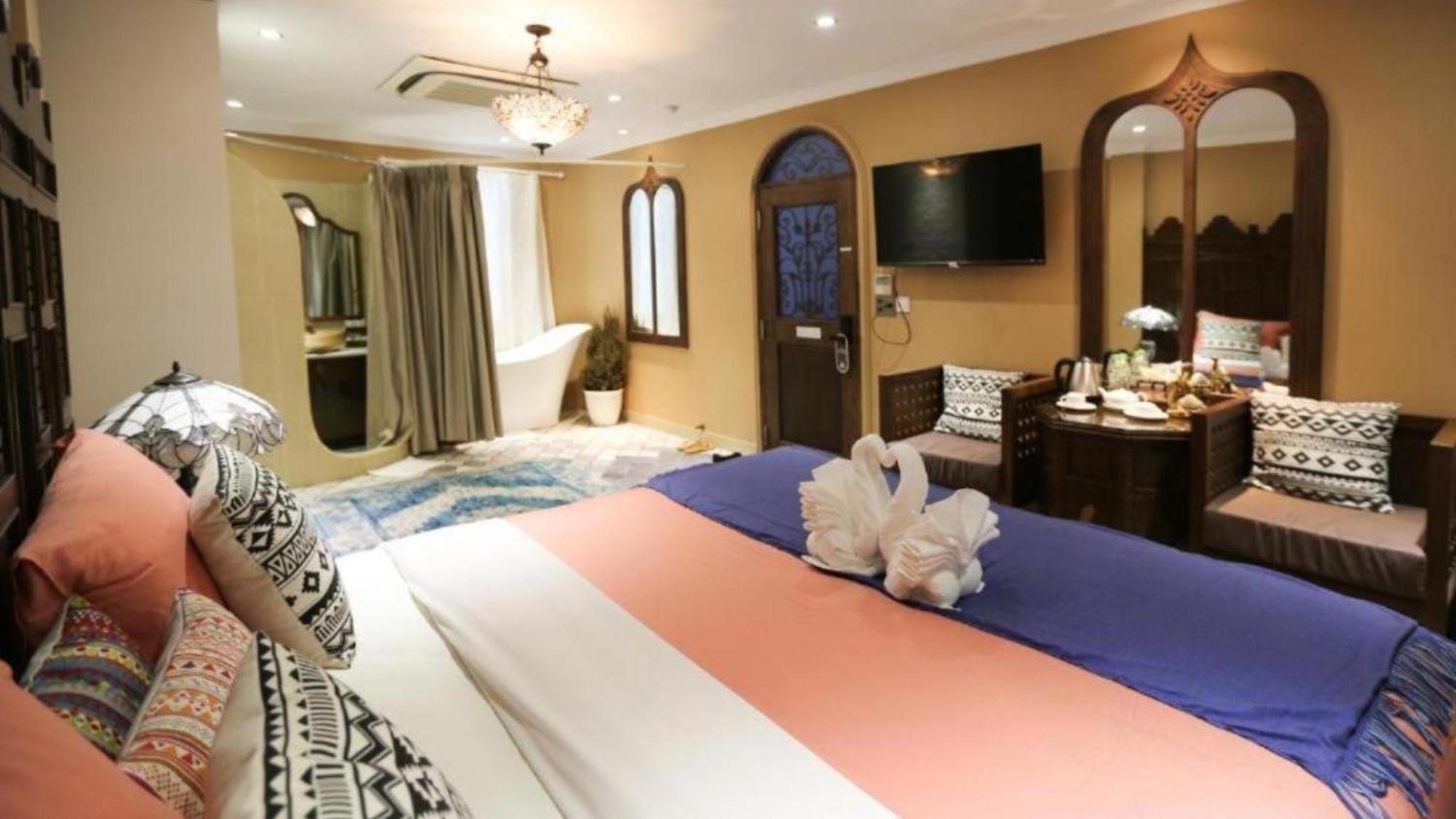 Duc Vuong Saigon - Bui Vien Hotel 3*